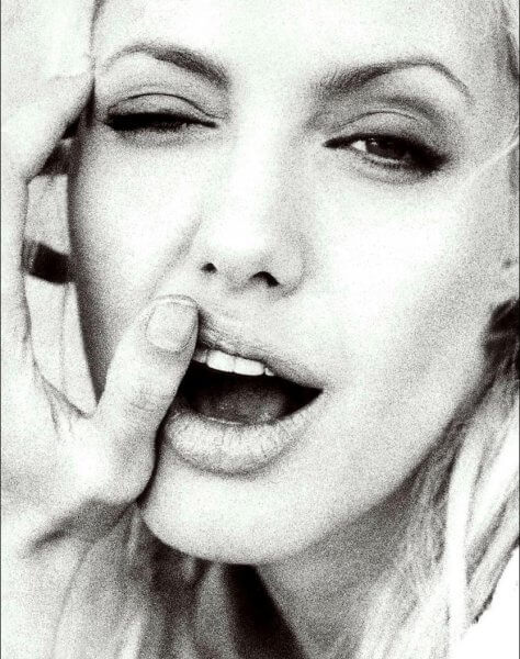 Angelina Jolie Jane January 2000 03