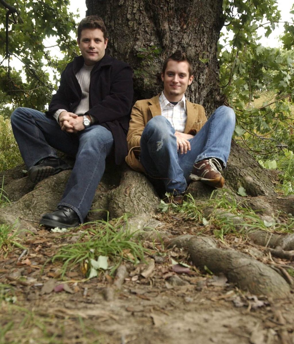 Elijah Wood LA Times November 2003 02