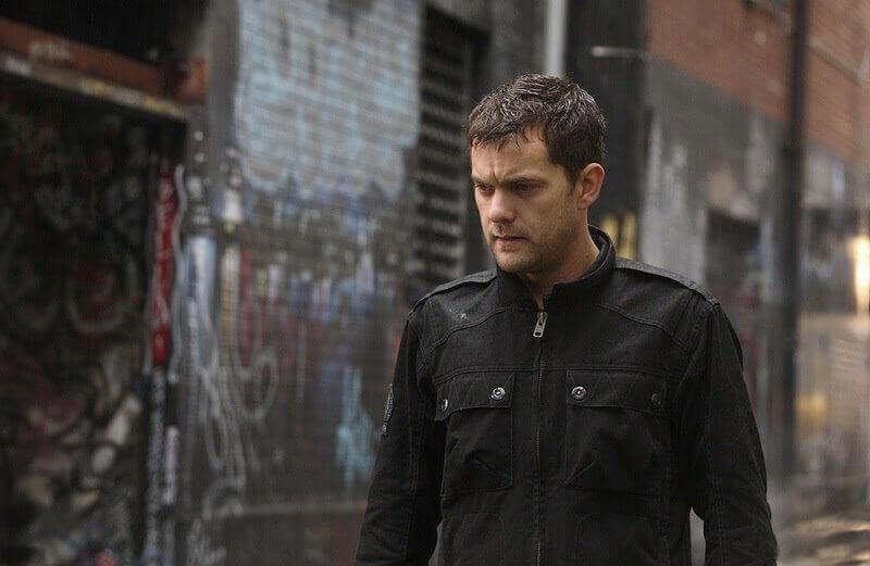 Joshua Jackson FRINGE 2009