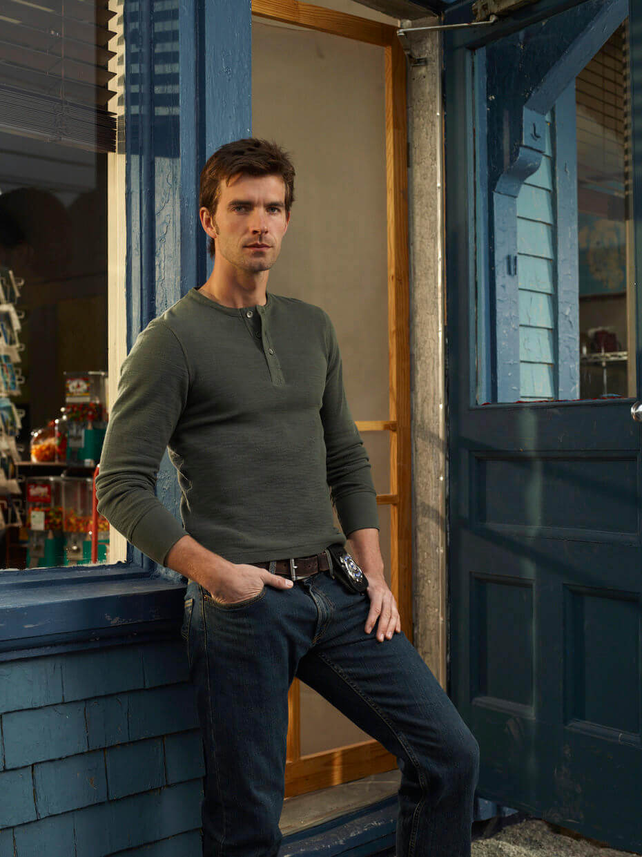 Lucas Bryant HAVEN Season 1 2011