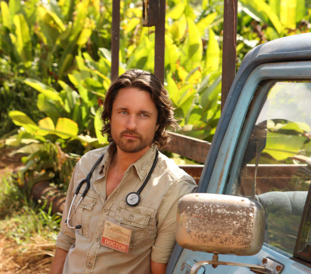 Martin Henderson OFF THE MAP 2011
