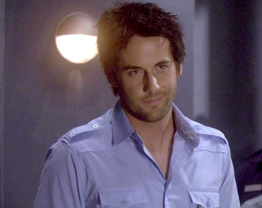 Niall Matter EUREKA 3x10 2011