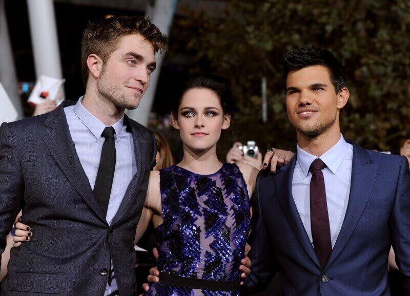 TWILIGHT BREAKING DAWN Part 1 Premiere | Robert Pattinson, Taylor Lautner